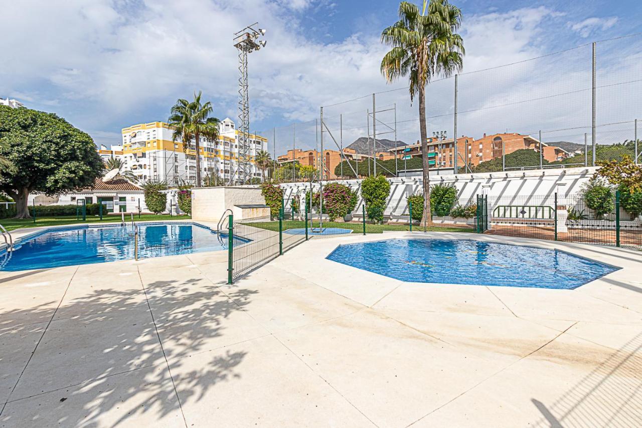 בנאלמדנה 797 Holiday Rentals - Amplio Piso Para 4 En El Centro De Arroyo De La Miel מראה חיצוני תמונה